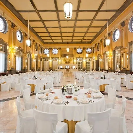 Hotel Balneario De Cestona 3*