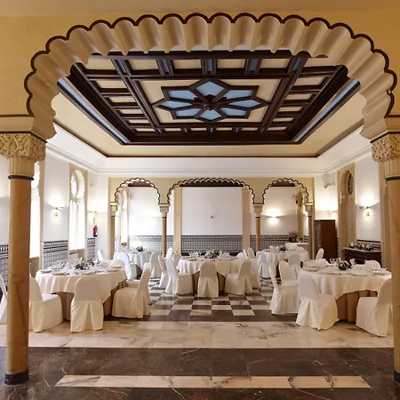 Balneario De Cestona Otel 3*