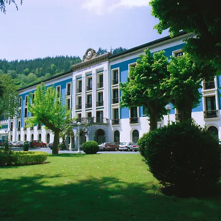 Balneario De Cestona Otel 3*