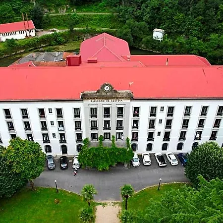 Hotel Balneario De Cestona 3*